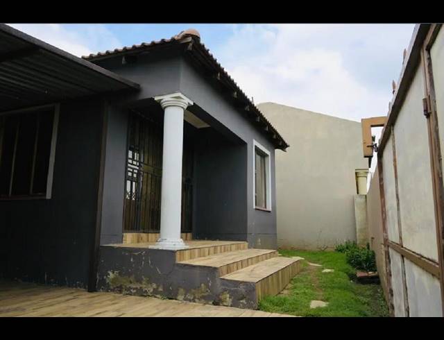 2 BEDROOM PROPERTY TO RENT IN NATURENA